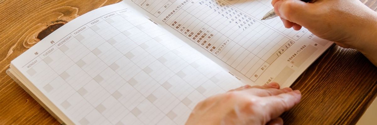 Why You Should Review Your Budget Monthly